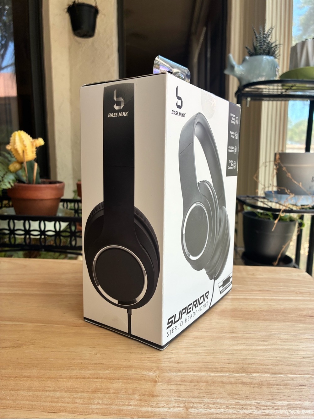 NIB Bass Jaxx Superior Stereo Headphones w/ Mic Black - Picture 4 of 5